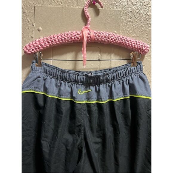 Nike Multi-Colored Swim Shorts Men’s Size Large - Picture 9 of 9